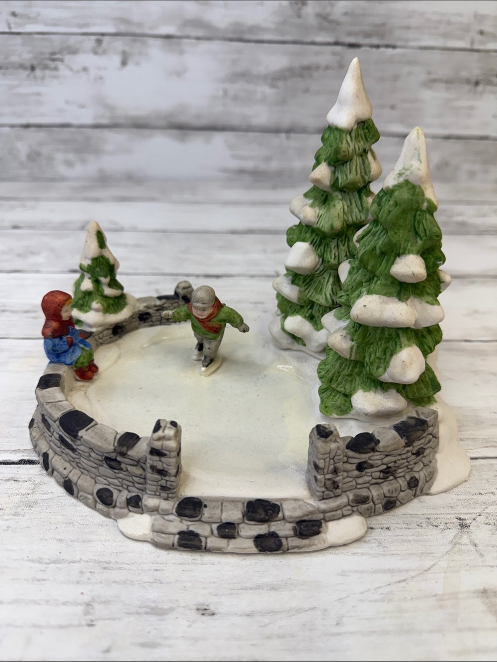 Heritage Village Accessories Department 56 Skating Pond